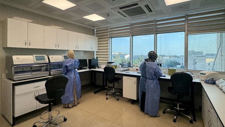 Adli vakaların titizlikle incelendiği Adli Tıp Kurumu bilimsel çalışmalara da katkı sunuyor