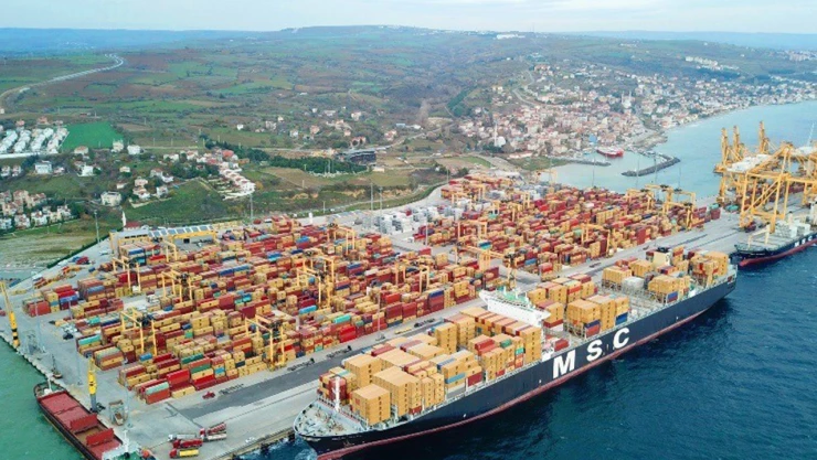 Ağustos ayında dış ticaret açığı azaldı