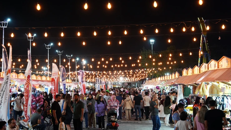 Ağustos Fuarı 6. gününde de coşku ve hatıralarla dolu anlara sahne oldu