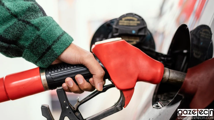 Akaryakıt fiyatlarında sürpriz gelişme! Beklenen zam iptal edildi