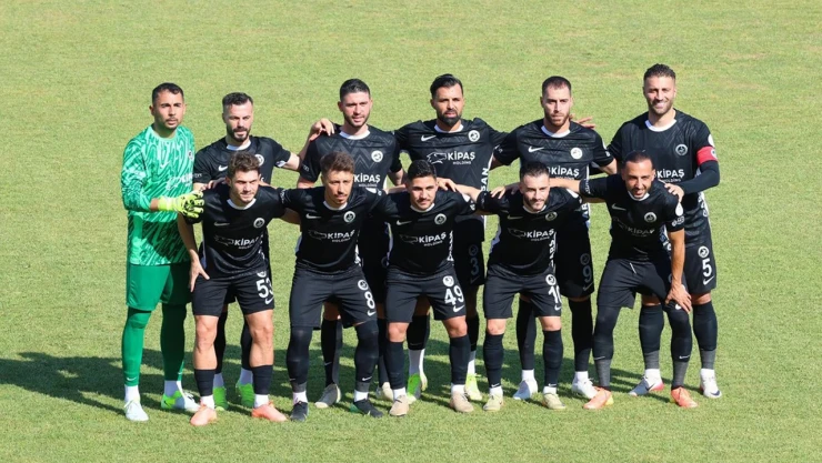Akedaş Kahramanmaraş İstiklalspor, Adanaspor'u 6–0 mağlup etti