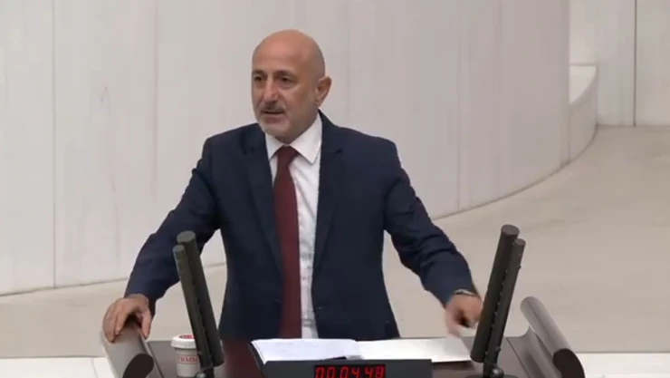 Ali Öztunç, 'Depremde hayatını kaybeden asker ve polisler şehit kabul edilmeli'