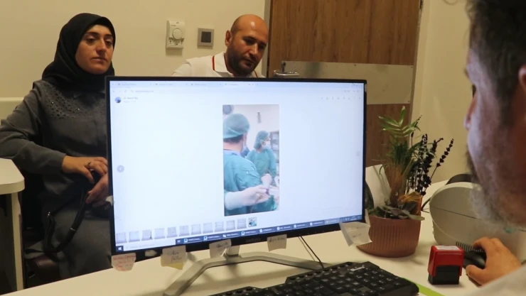 Anne karnında anemi teşhisi konulan bebeğe kan nakli