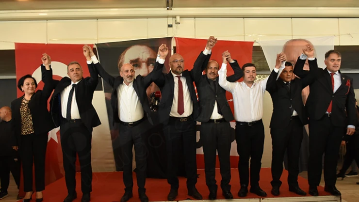 Atom karımca Öztunç: Ceketimi gönderdim Milletvekili yapın diyorlar