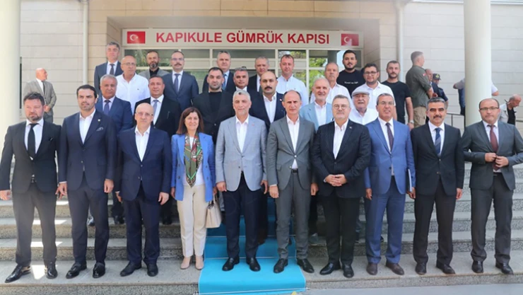 Avrupa'ya açılan sınır kapılarında inceleme