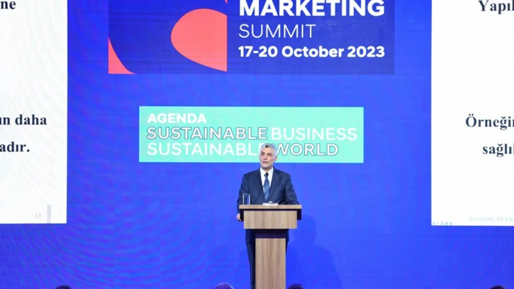 Bakan Bolat, Global Marketing Summit 2023'te konuştu