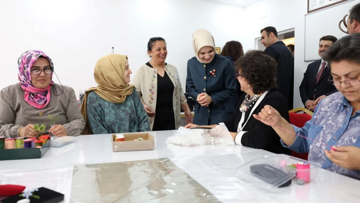 Bakan Göktaş, Nallıhan'da toplu açılış töreninde konuştu