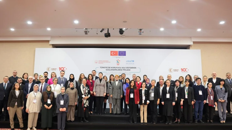 Bakan Özdemir Göktaş, II. Koruyucu Aile Temelli Çocuk Koruma Sistemi çalıştayına katıldı