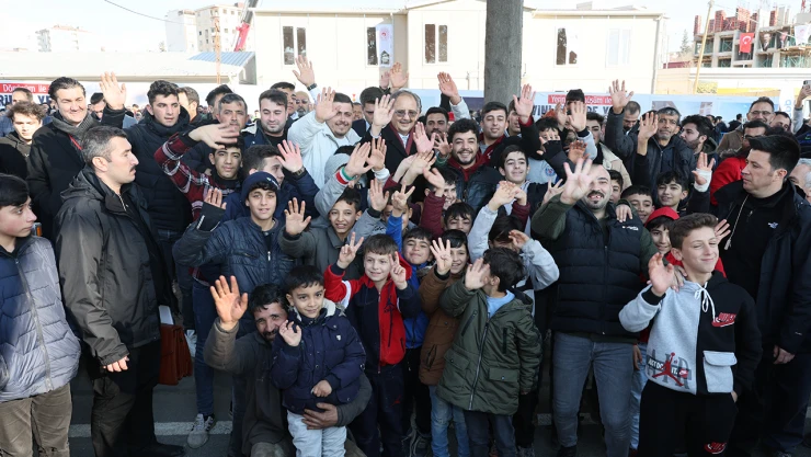 Bakan Özhaseki: 'Biz söz verince yaparız'