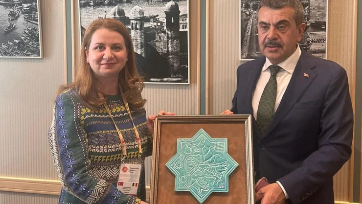 Bakan Tekin, Romanya Eğitim Bakanı ile görüştü