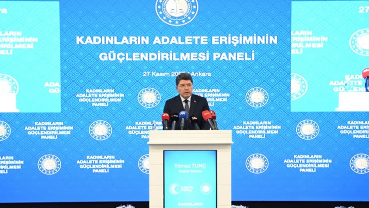 Bakan Tunç, 'kadına karşı şiddet insanlığa ihanettir'