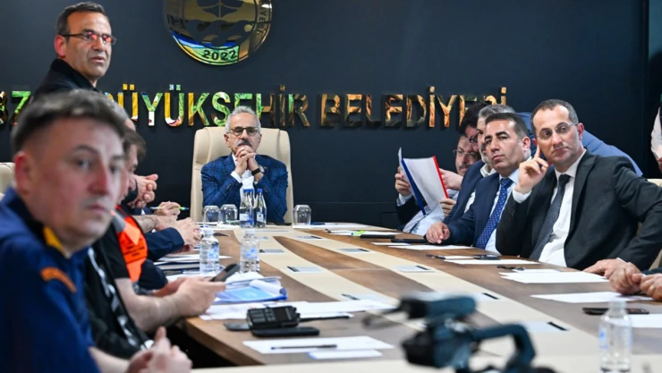 Bakan Uraloğlu, afetin ardından Trabzon'da