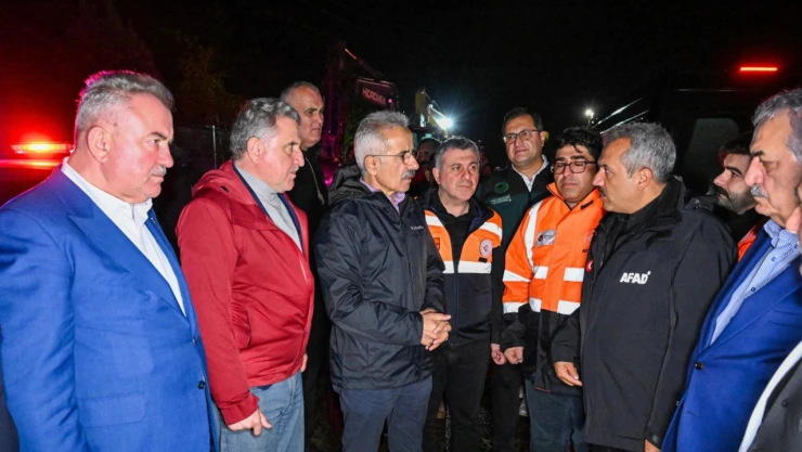 Bakan Uraloğlu, sel sonrası son durumu açıkladı