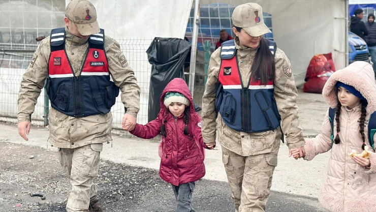 Bakan Yerlikaya, ülkelerine dönen Suriyeli sayısını açıkladı