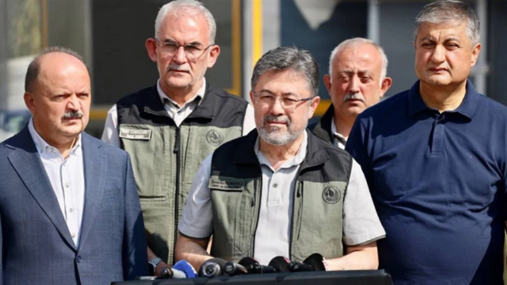 Bakan Yumaklı, 3 ilde orman yangınlarının kontrol altına alındığını açıkladı