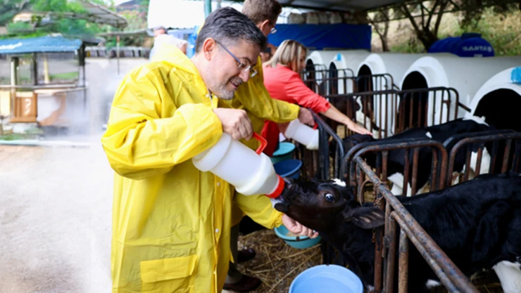Bakan Yumaklı, hayvan sayılarına ilişkin TÜİK verilerini değerlendirdi