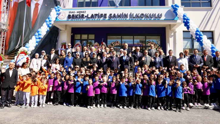 Bakan Yumaklı, 'Tarımın, ormanın ve suyun olmadığı bir dünya, bizim dünyamız değildir'