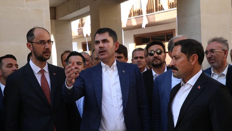 Bakanı Kurum, deprem konutlarının yüzde 70'inin tamamlandığını duyurdu