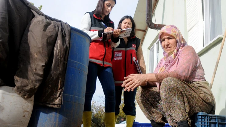 Balıkesir depremi ve Çanakkale yangınlarından etkilenen ailelere 10 milyon lira kaynak