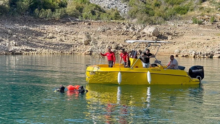 Baraj gölünde kaybolan turistin cesedi bulundu
