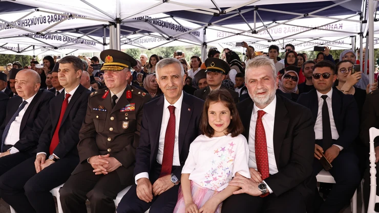 Başkan Görgel, çocuklarla birlikte 23 Nisan'ı kutladı