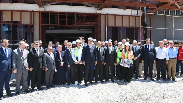 Başkan Görgel, Sağlık Bakanı Memişoğlu'nu makamında ağırladı