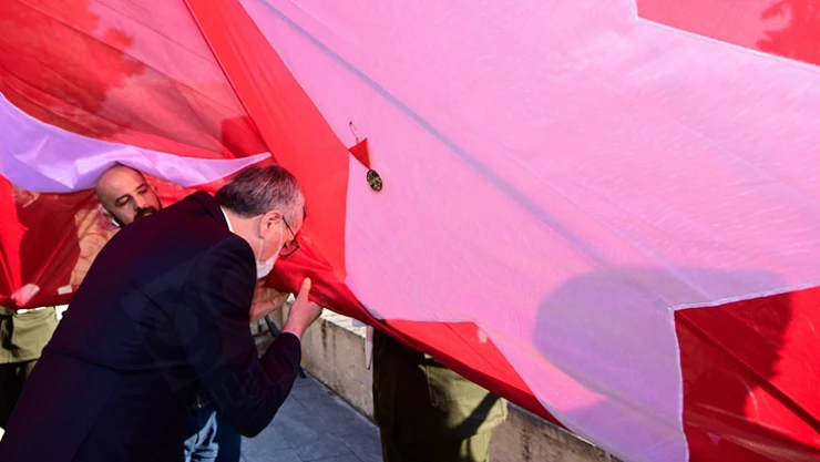 Başkan Güngör: Ecdadımızın zaferi İstiklal Madalyası ile taçlanmıştır
