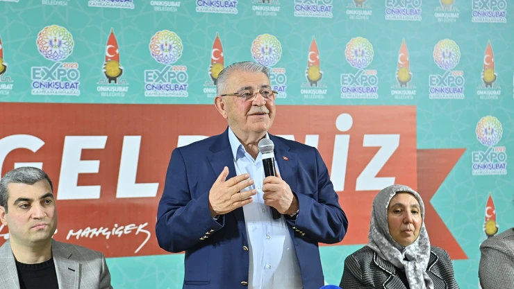 Başkan Mahçiçek, iki dönemin meclis üyelerine iftarda veda etti