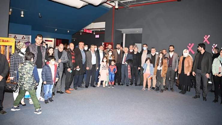 Başkan Mahçiçek'ten AK Kadrolara 'Kesişme İyi ki varsın Eren' jesti