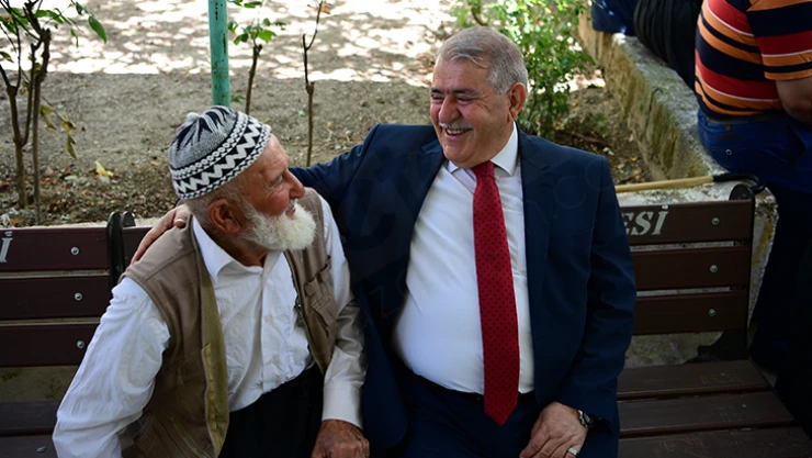 Başkan Mahçiçek: Yaşlılarımıza sahip çıkmak geleceğimize sahip çıkmaktır