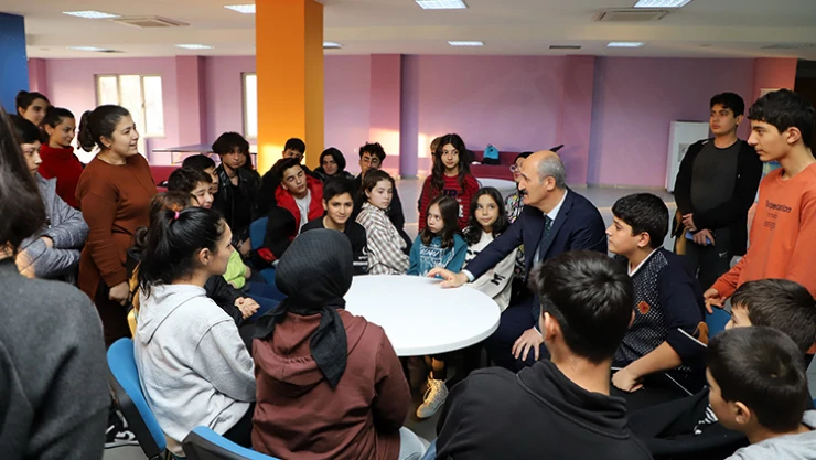 Başkan Okay: Geleceğimiz sizlere emanet