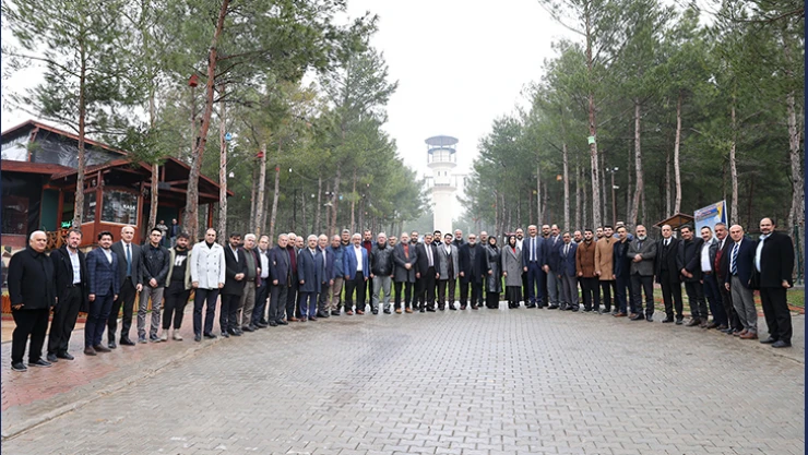 Başkan Okay, Kahramanmaraş Platformu üyeleriyle bir araya geldi