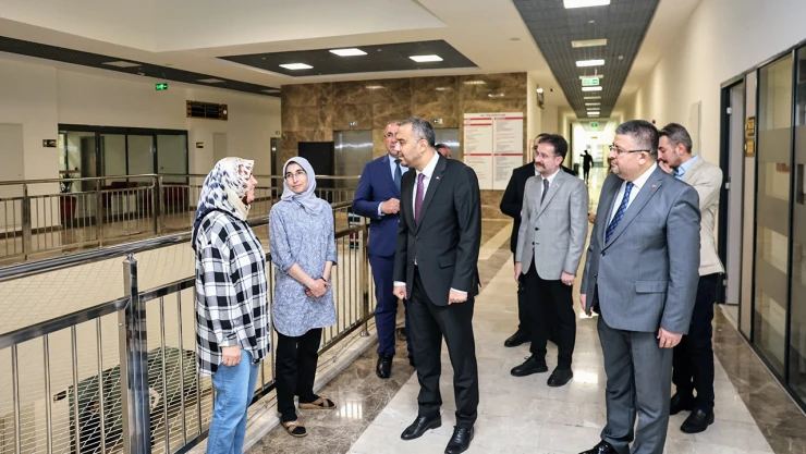 Başkan Toptaş: ' Daha farklı bir Onikişubat için sahalardayız'
