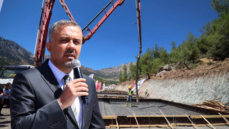 Başkan Toptaş, 'Yeniden inşa sürecini binalardan ibaret görmedik'