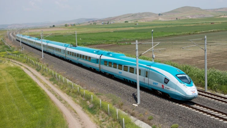 Bayramda daha fazla yolcu yüksek hızda seyahat edecek