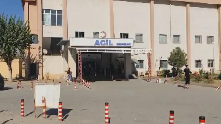 Bıçaklı saldırıda yaralanan hamile kadının bebeği öldü