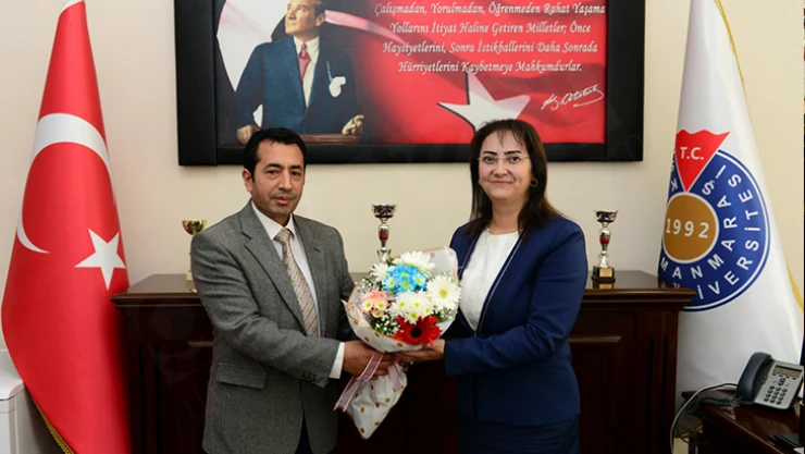 Bir atamada Sağlık Hizmetleri Meslek Yüksekokulu Müdürlüğüne