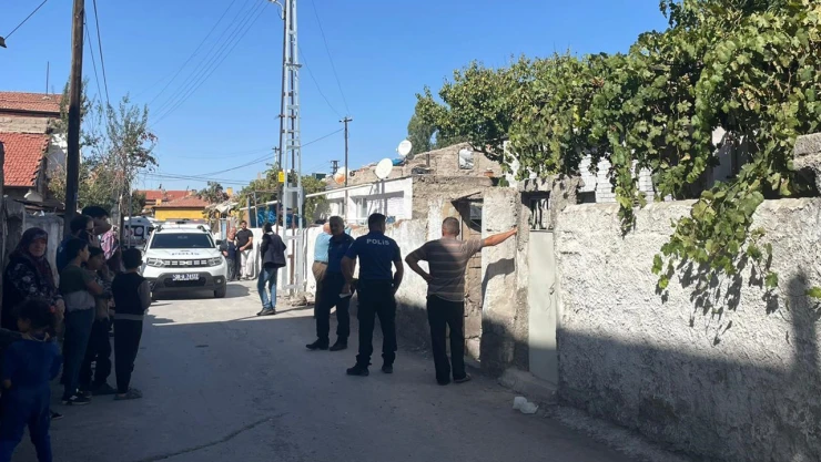 Bir kişi evinde ölü bulundu