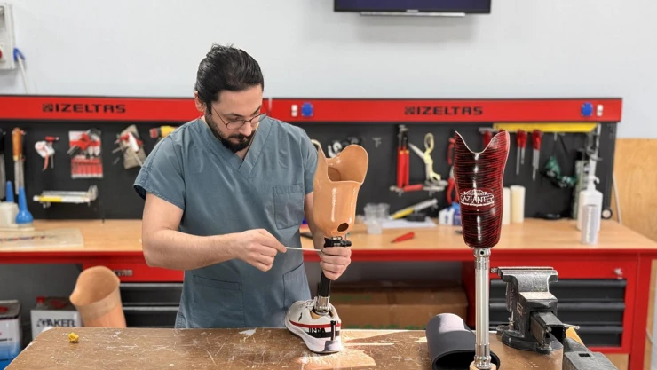 Buğday Tanesi Protez Ortez Merkezinden 1100 engelli afetzedeye destek