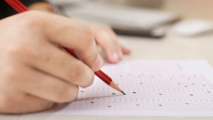 Bursluluk sınavı başvuru ve uygulama kılavuzu yayımlandı