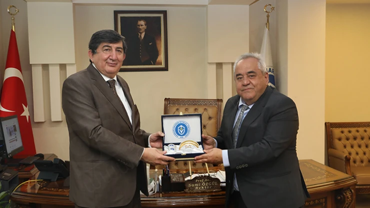 Büyükelçi Kök ve Başkan Mahçiçek'ten Özgül'e ziyaret