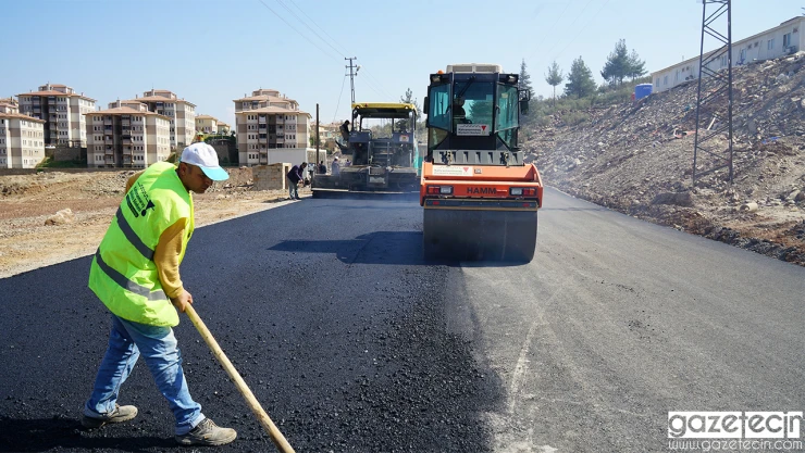 Büyükşehir, Türkoğlu'nda arterleri bir bir yeniliyor