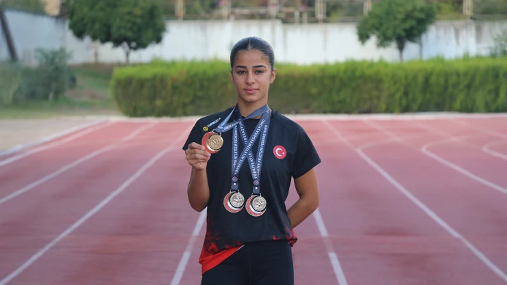 Cemile Duran, altın madalya hedefiyle koşacak