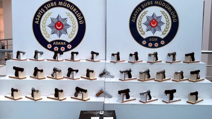 Çeşitli suçlardan aranan 256 kişi yakalandı