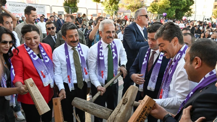 Çiçekdağı'na yol müjdesi