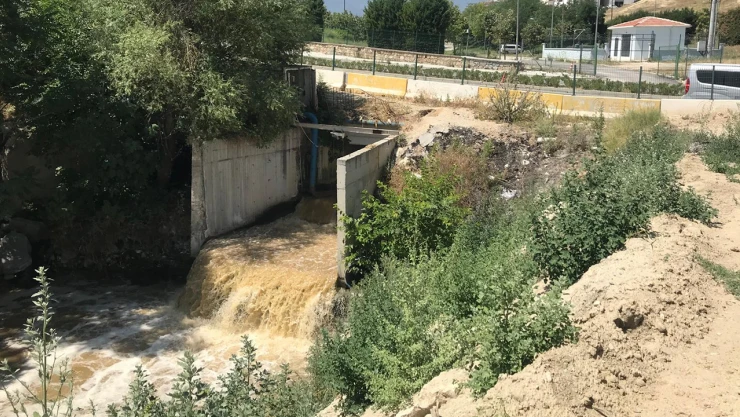 Çiftçinin sulama suyunu kirleten belediyeye 1,6 milyon TL ceza