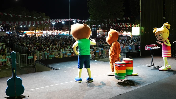 Çocuklar fuarda Kukuli ile unutulmaz bir gece yaşadı