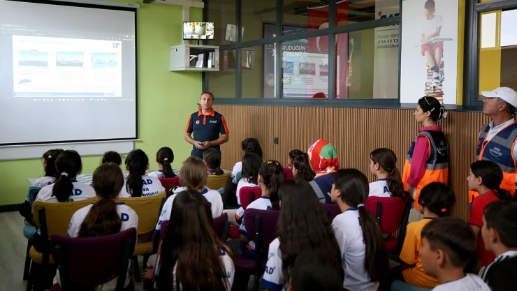 Çocuklara sporla afet bilinci aşılanıyor