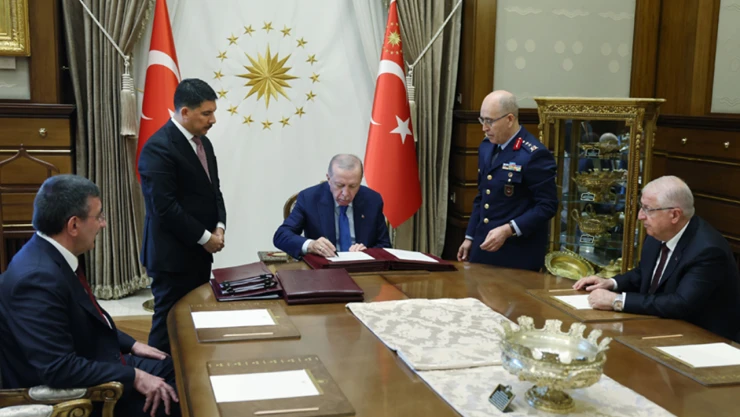 Cumhurbaşkanı Erdoğan, Yüksek Askerî Şûra kararlarını imzaladı