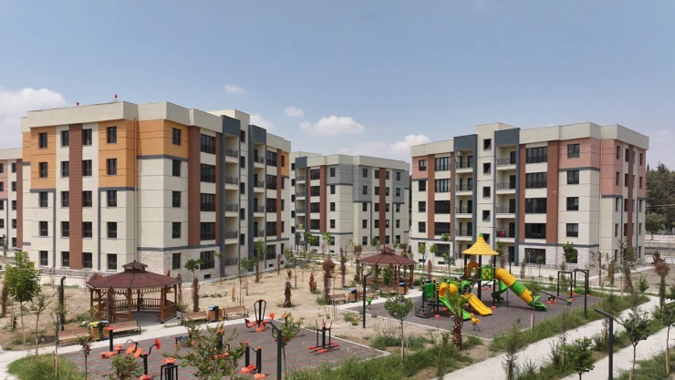 Dar gelirli 10 bin aile kira öder gibi ev sahibi olacak